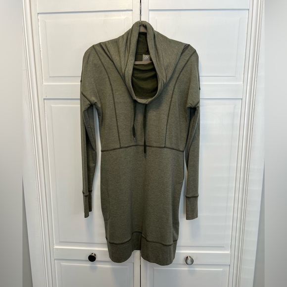 ZeroXposur Dresses & Skirts - ZEROXPOSUR Cowl-Neck Sweatshirt Dress Size Women’s Large Color Green